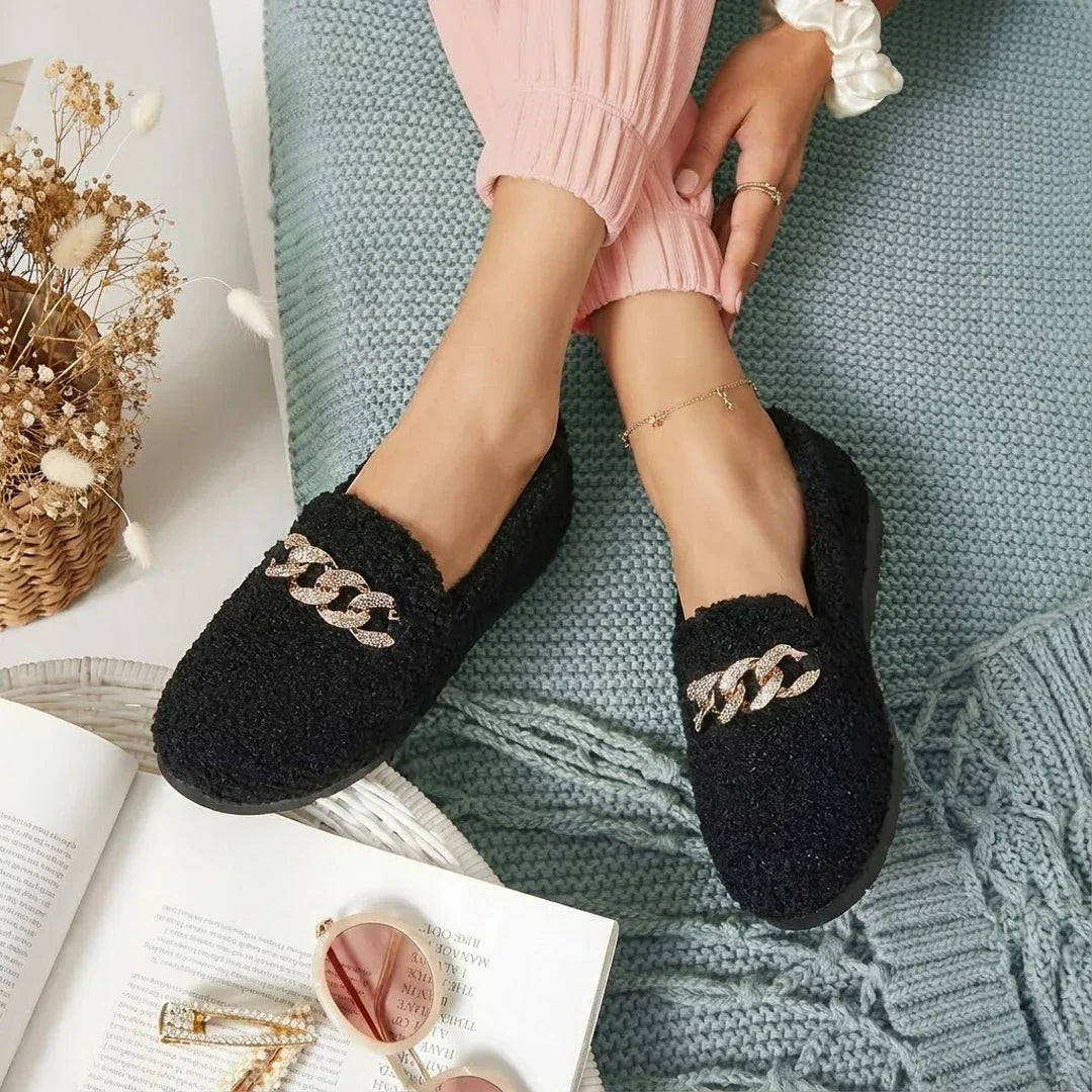 Elari - Plush Ergonomic Slippers