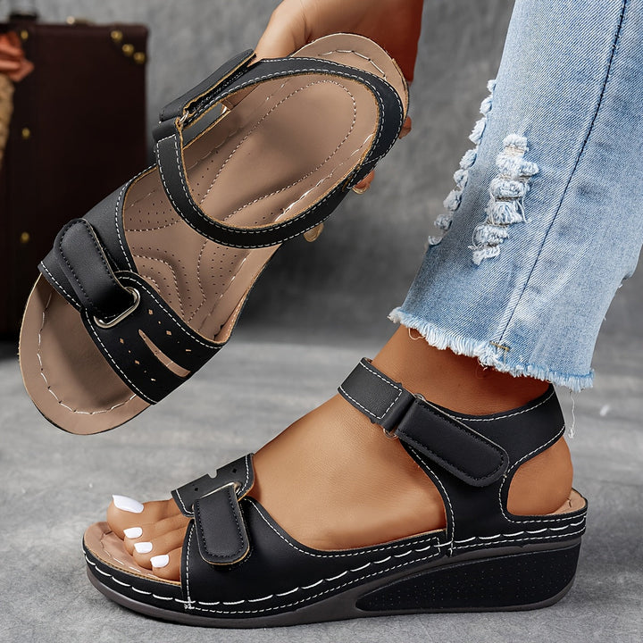Quinnie - Supportive Sandals