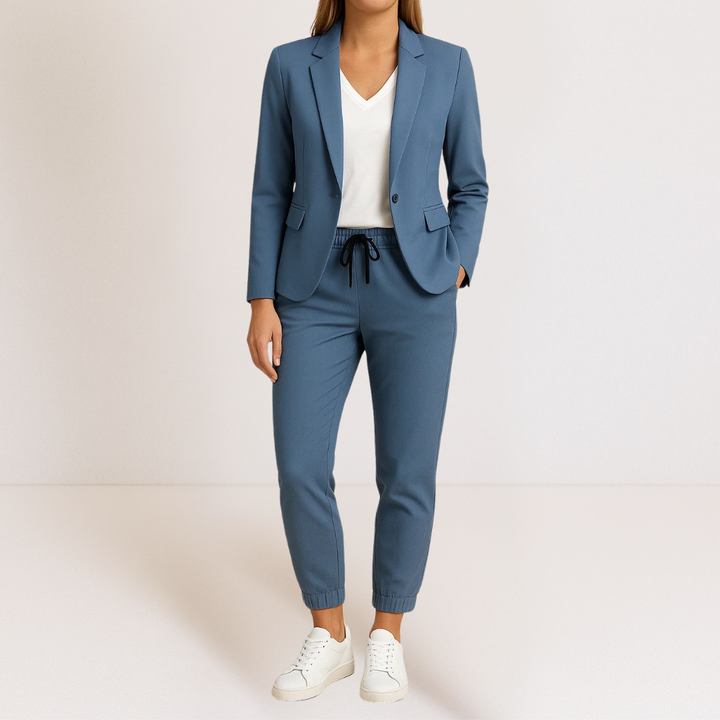 Naisa - Tailored Two-Piece Suit