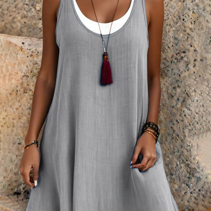 Beatrixa - Lightweight Midi Dress