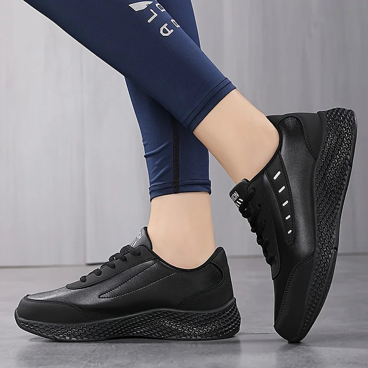 Halora - Casual Lace-Up Sneakers