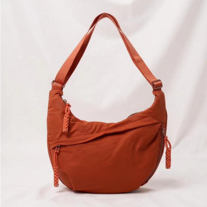 Annelia - Sleek Shoulder Bag