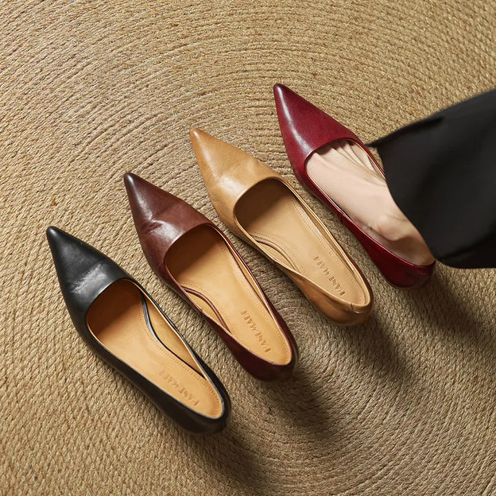 Serelina - Elegant Pointed-Toe Kitten Heel Pump