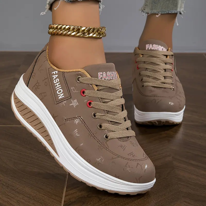 Qira - Platform Lace-Up Sneakers