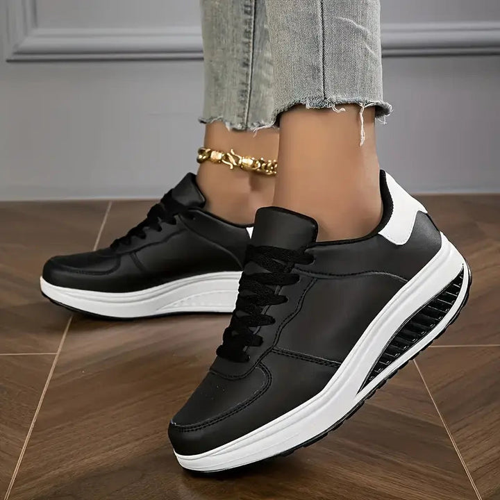 Qira - Platform Lace-Up Sneakers