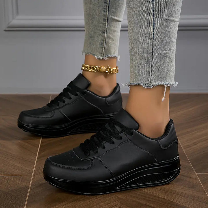 Qira - Platform Lace-Up Sneakers