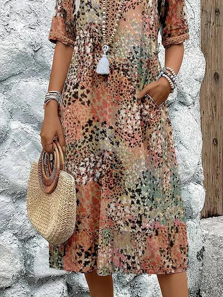 Lysanna - Lightweight V-Neck Midi Dress