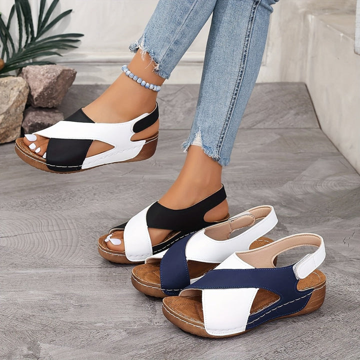 Gela - Open-Toe Comfort Sandals