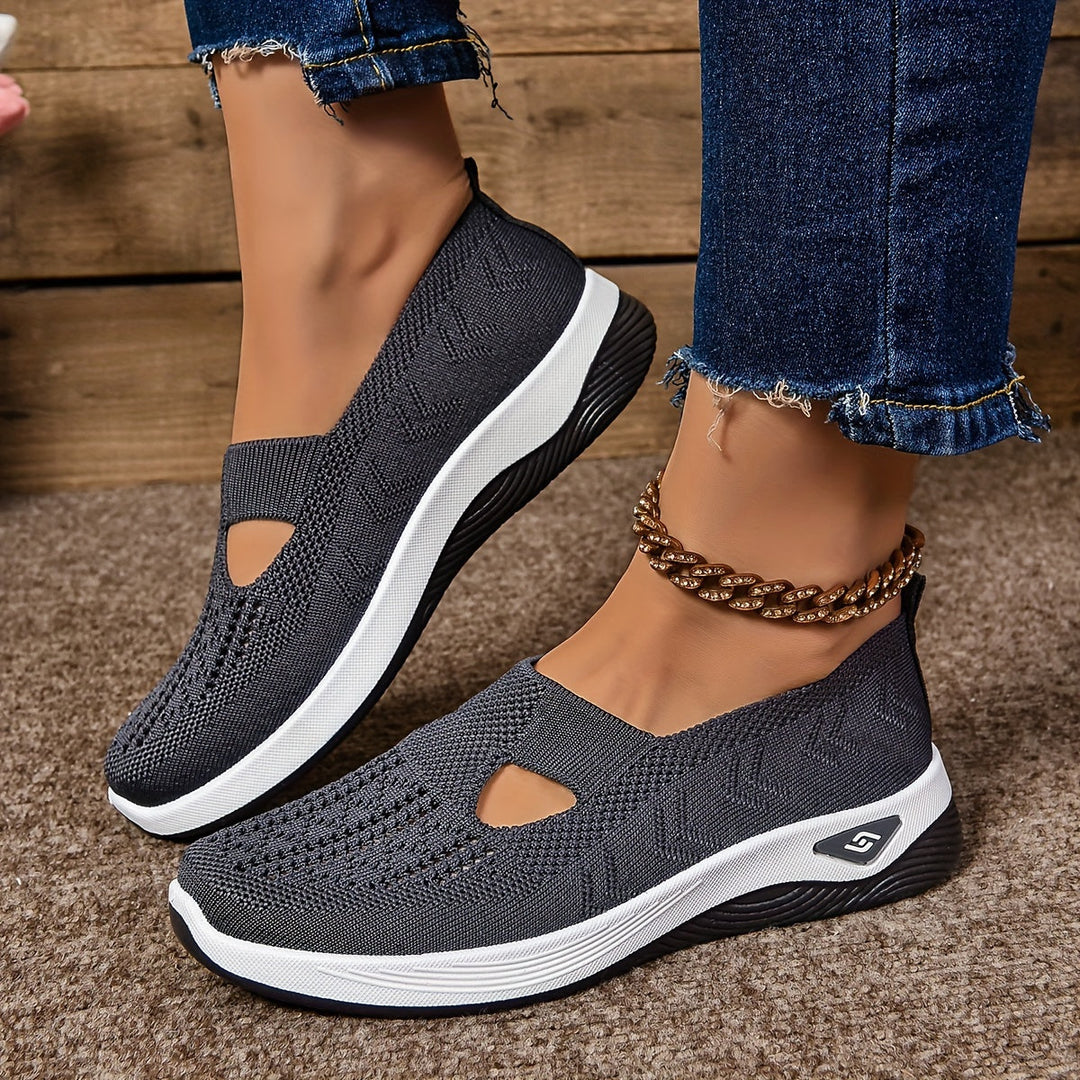 Yalia - Cushioned Walking Shoes