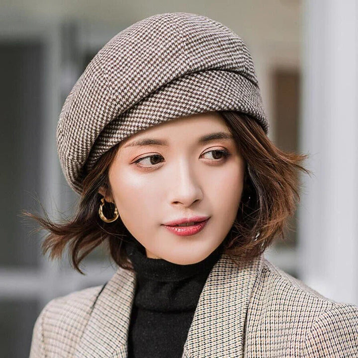 Leneva - Soft-Touch Hat