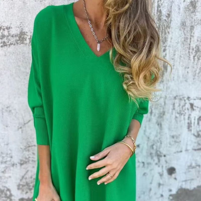 Nalyn - Soft-Touch V-Neck Top